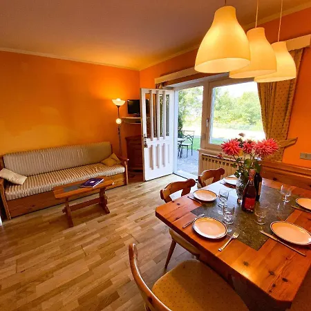 Apartman Sole 3 Garten Mit Pool Eg Colico