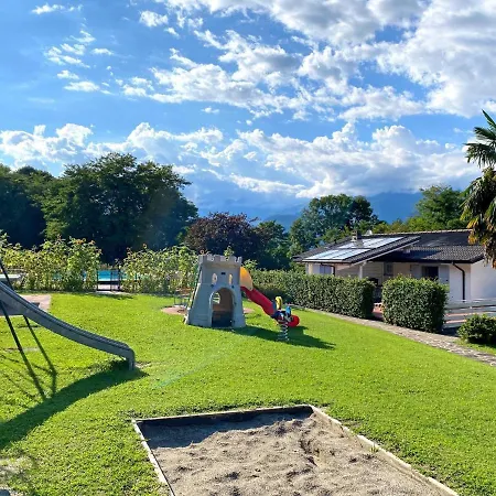 Sole 3 Garten Mit Pool Eg Lejlighed Colico